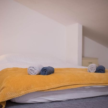 Cozy Apartment Close To The Beach And City Centre Umag Extérieur photo