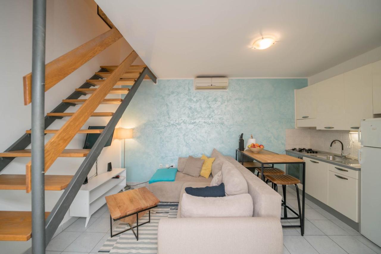Cozy Apartment Close To The Beach And City Centre Umag Extérieur photo
